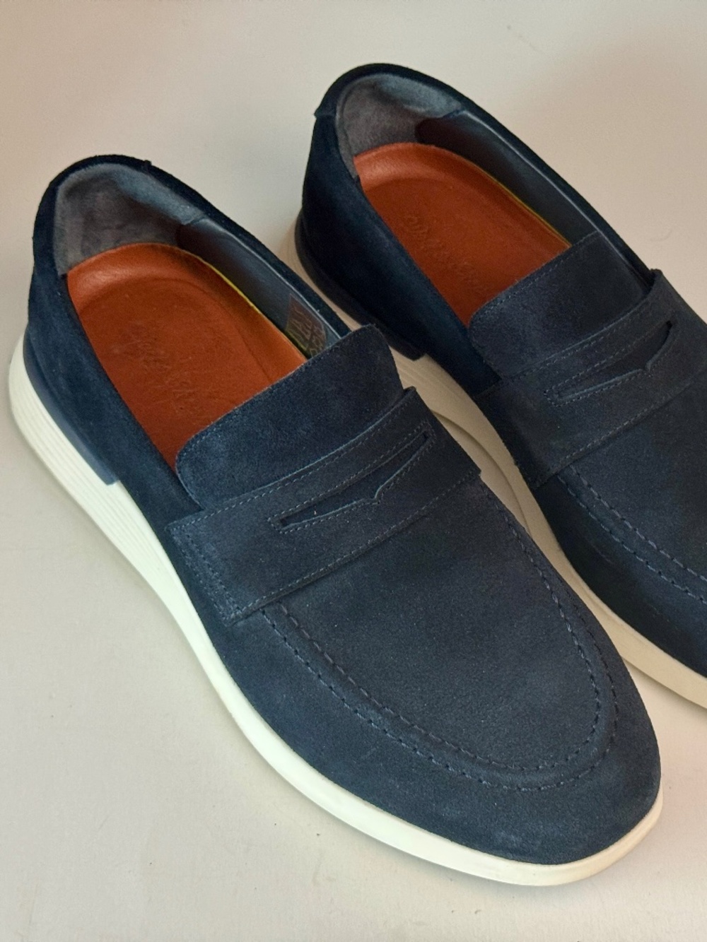 Men’s Wolf and Shepherd loafers 9.5 navy suede shoe